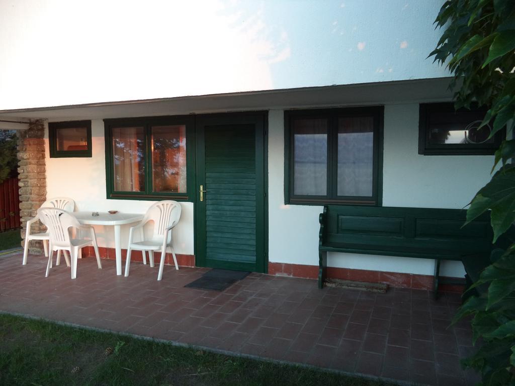 Napkelte Apartman Tihany Δωμάτιο φωτογραφία